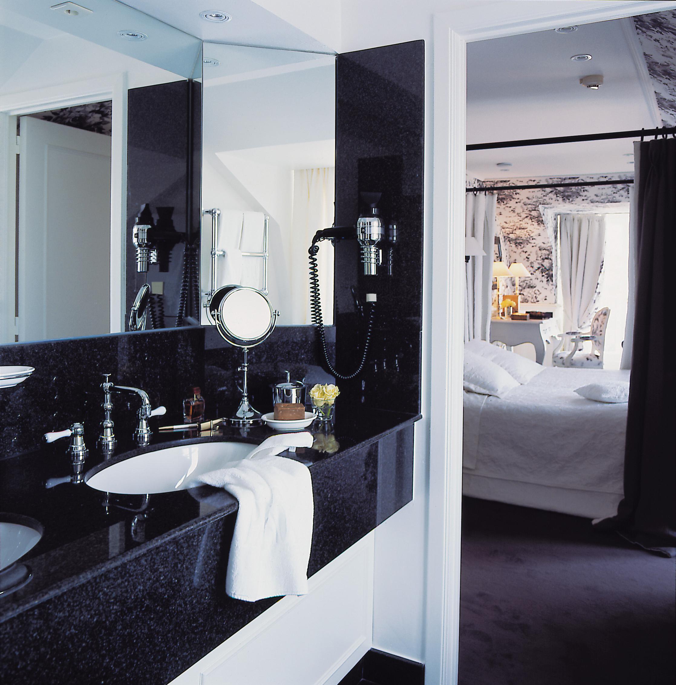 The Pand - Charming Boutique 4* Bruges
