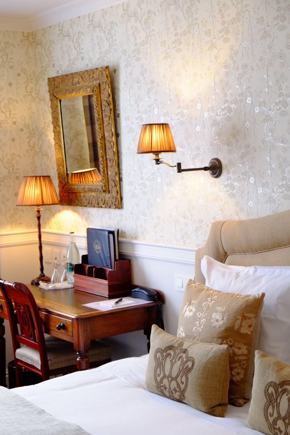 The Pand - Charming Boutique